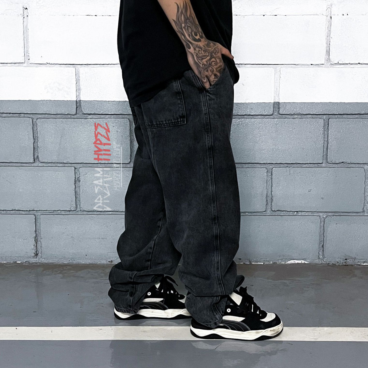 Calça Balão Jeans Marmorizada Black