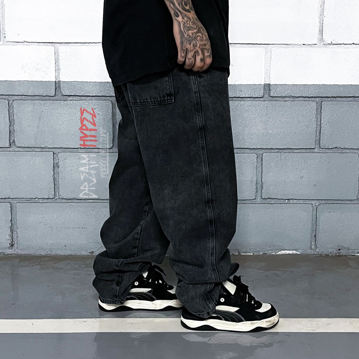 Calça Balão Jeans Marmorizada Black