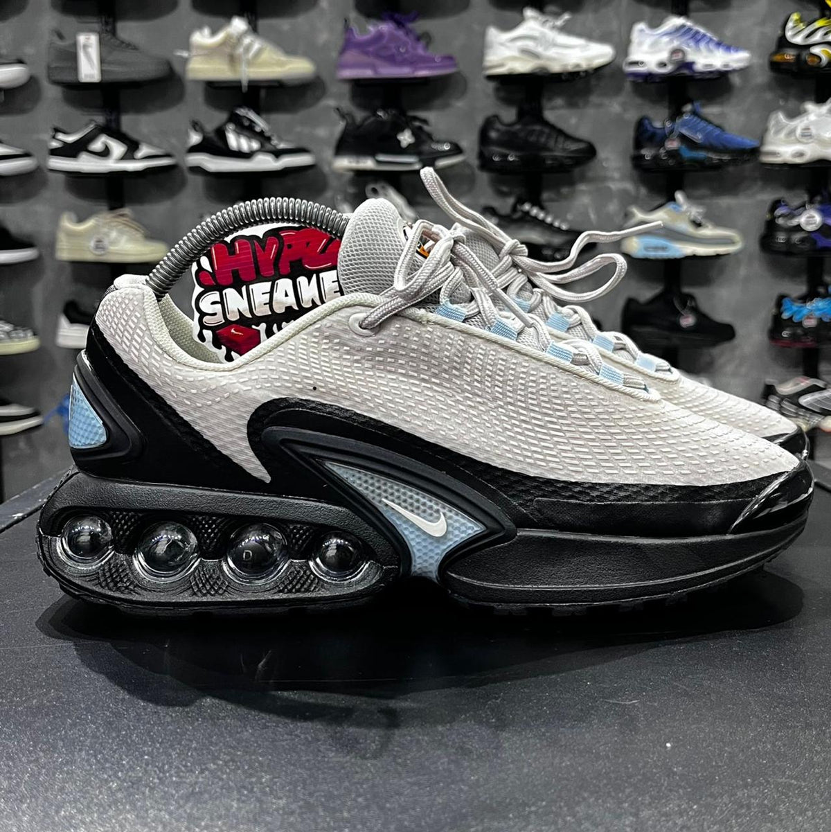 AIR MAX DN