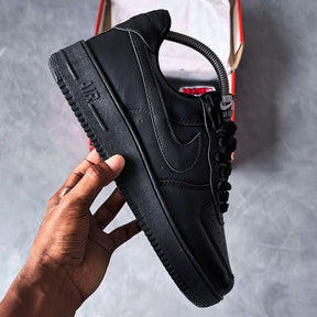AF1 ALL BLACK