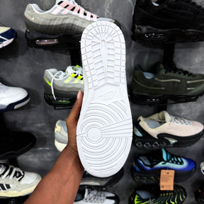 JORDAN 1 LOW