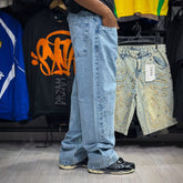 Calça Reta Azul Claro Patch DMC