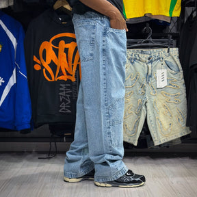 Calça Reta Azul Claro Patch DMC
