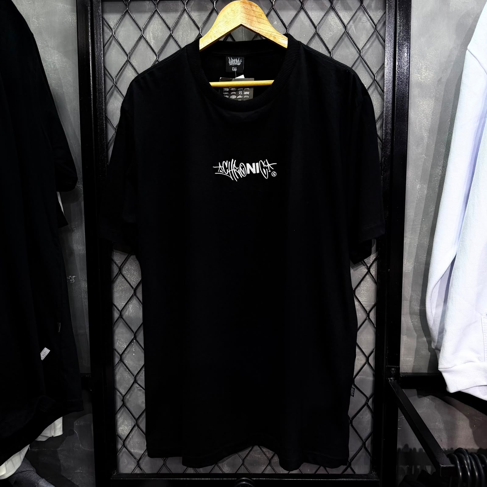CAMISETA CHRONIC