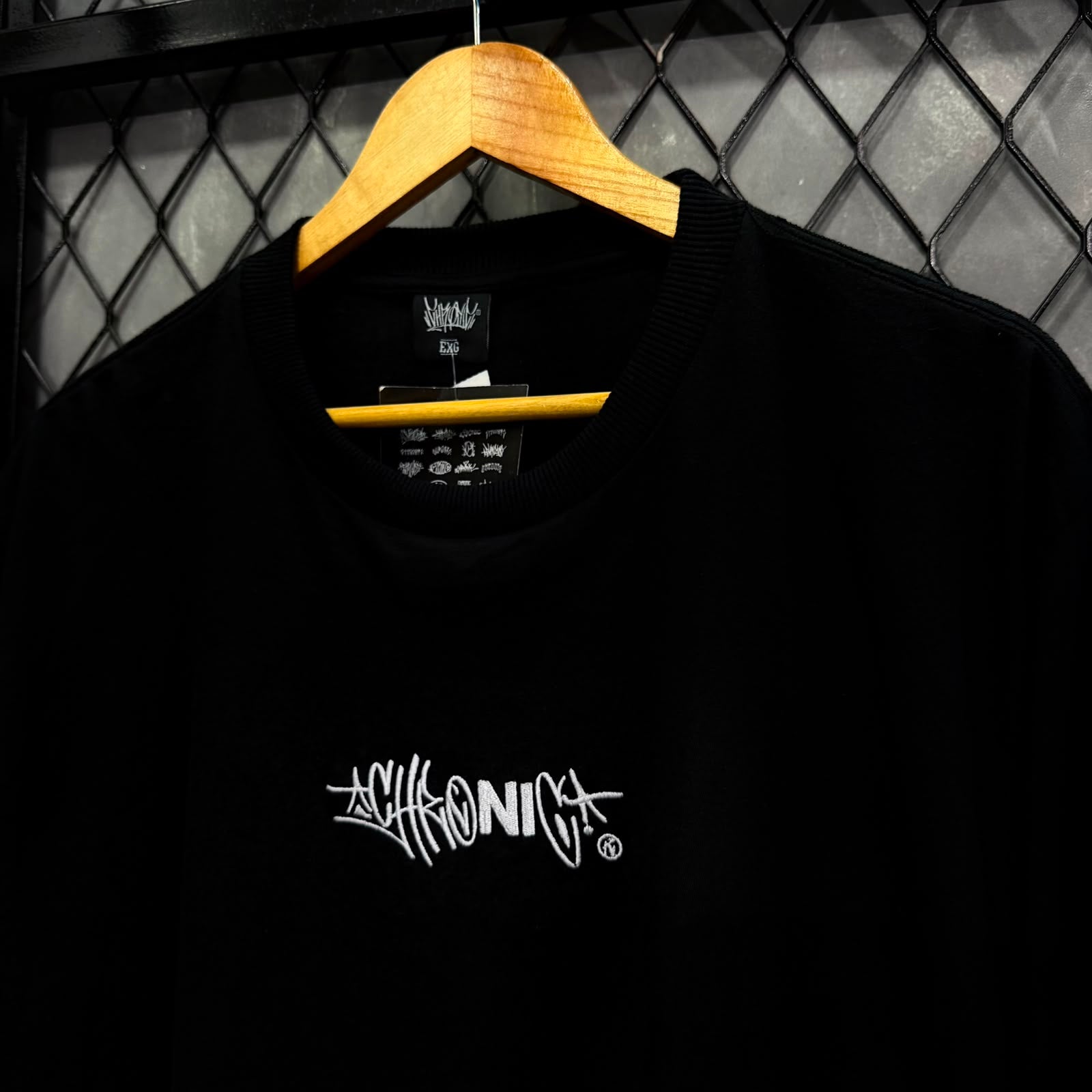 CAMISETA CHRONIC