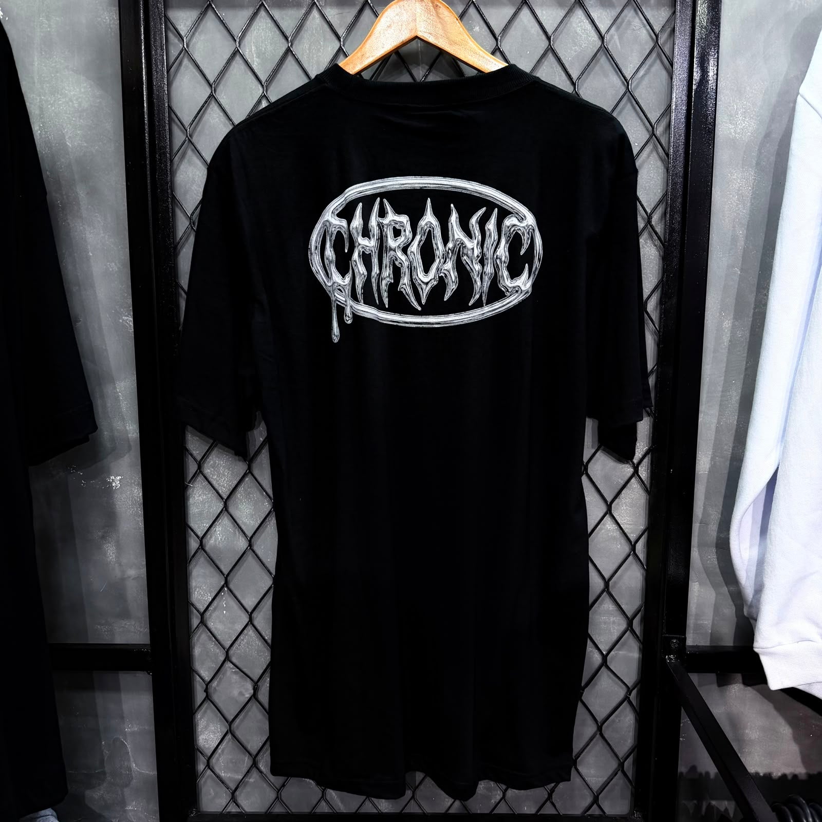 CAMISETA CHRONIC