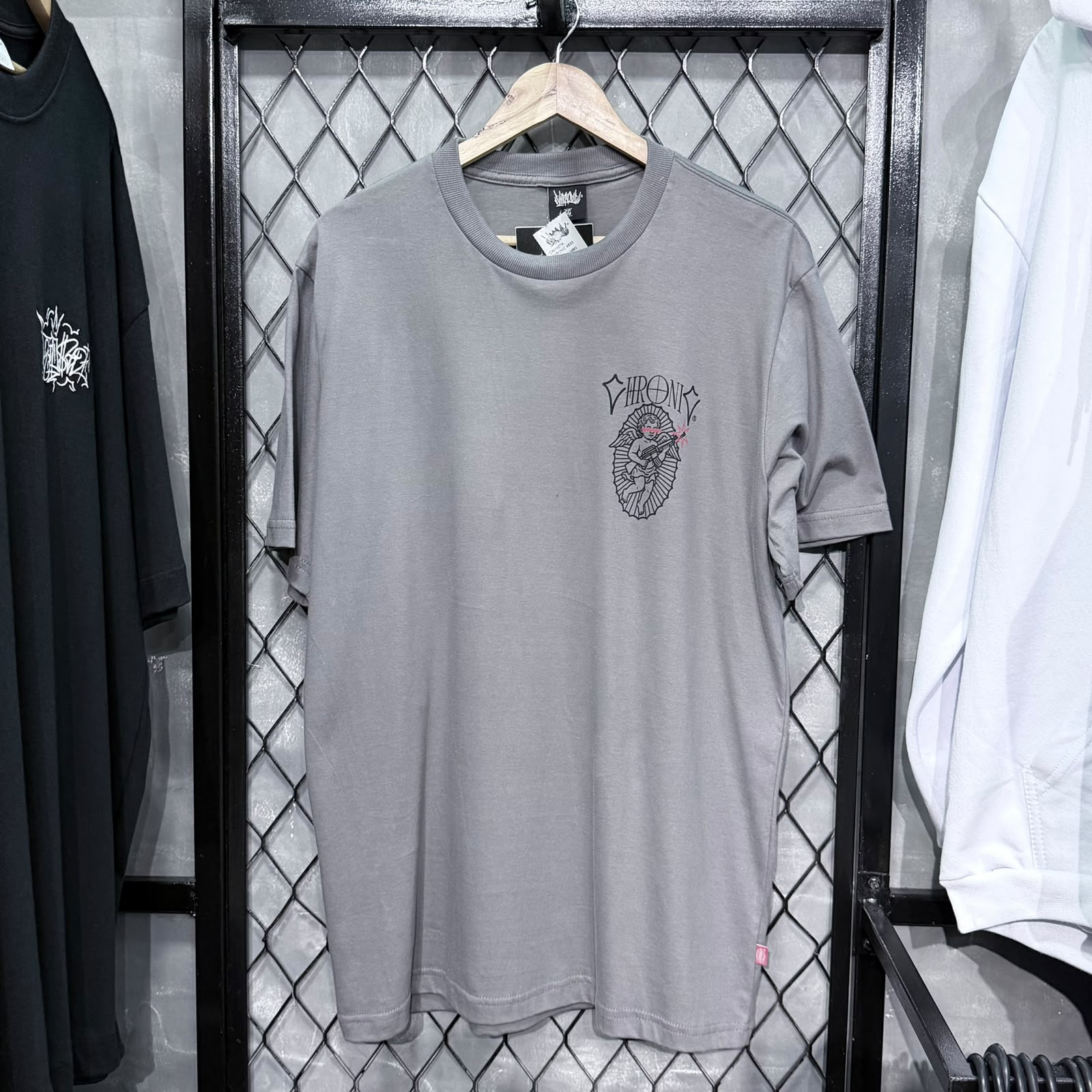 CAMISETA CHRONIC
