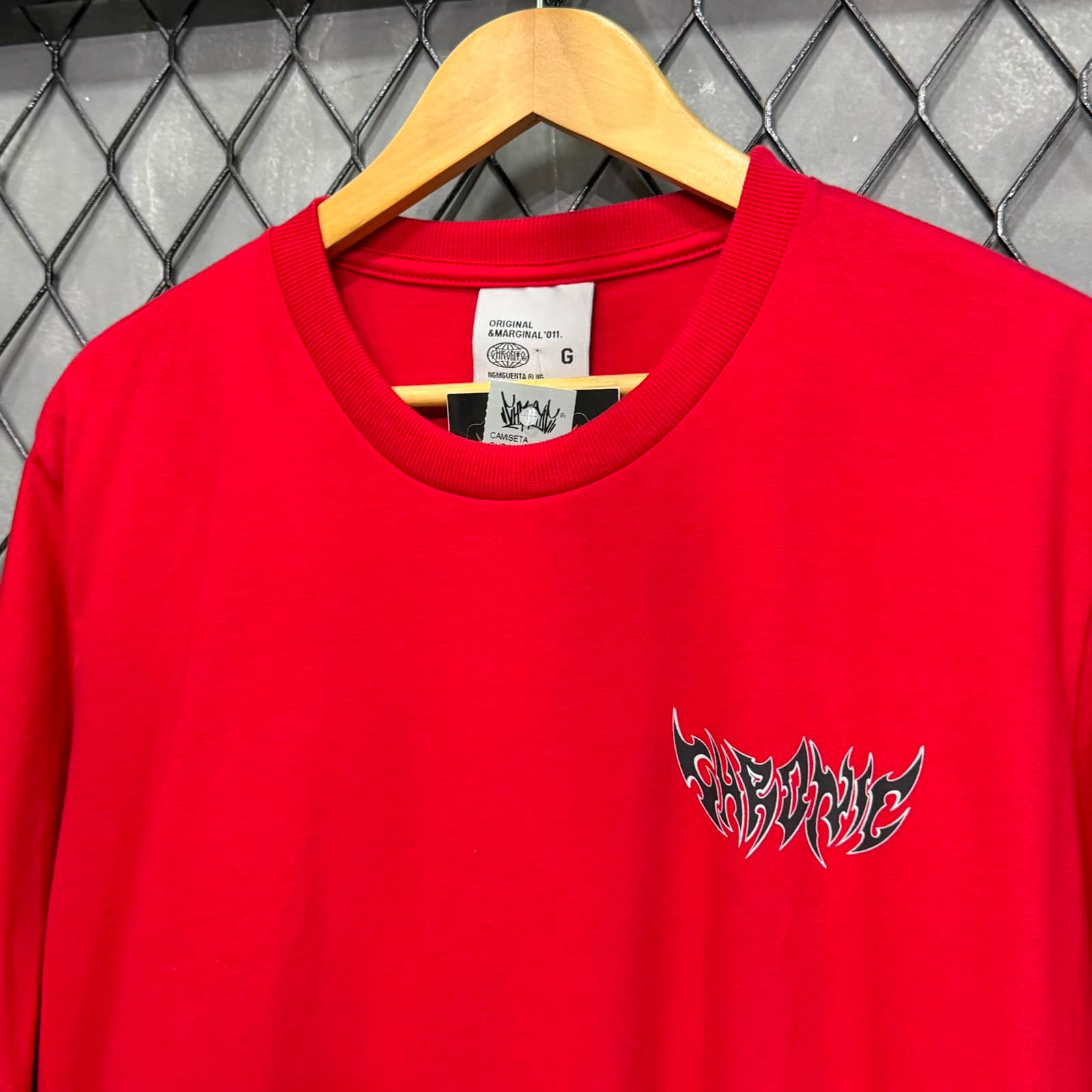CAMISETA CHRONIC