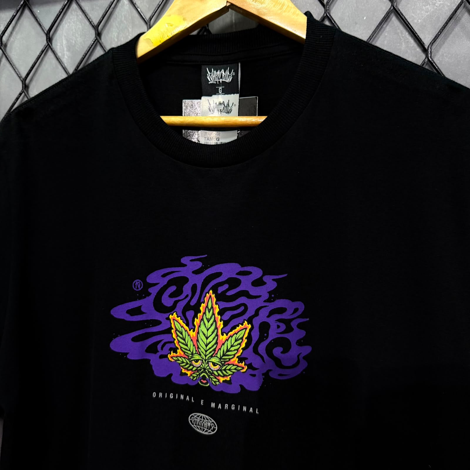 CAMISETA CHRONIC