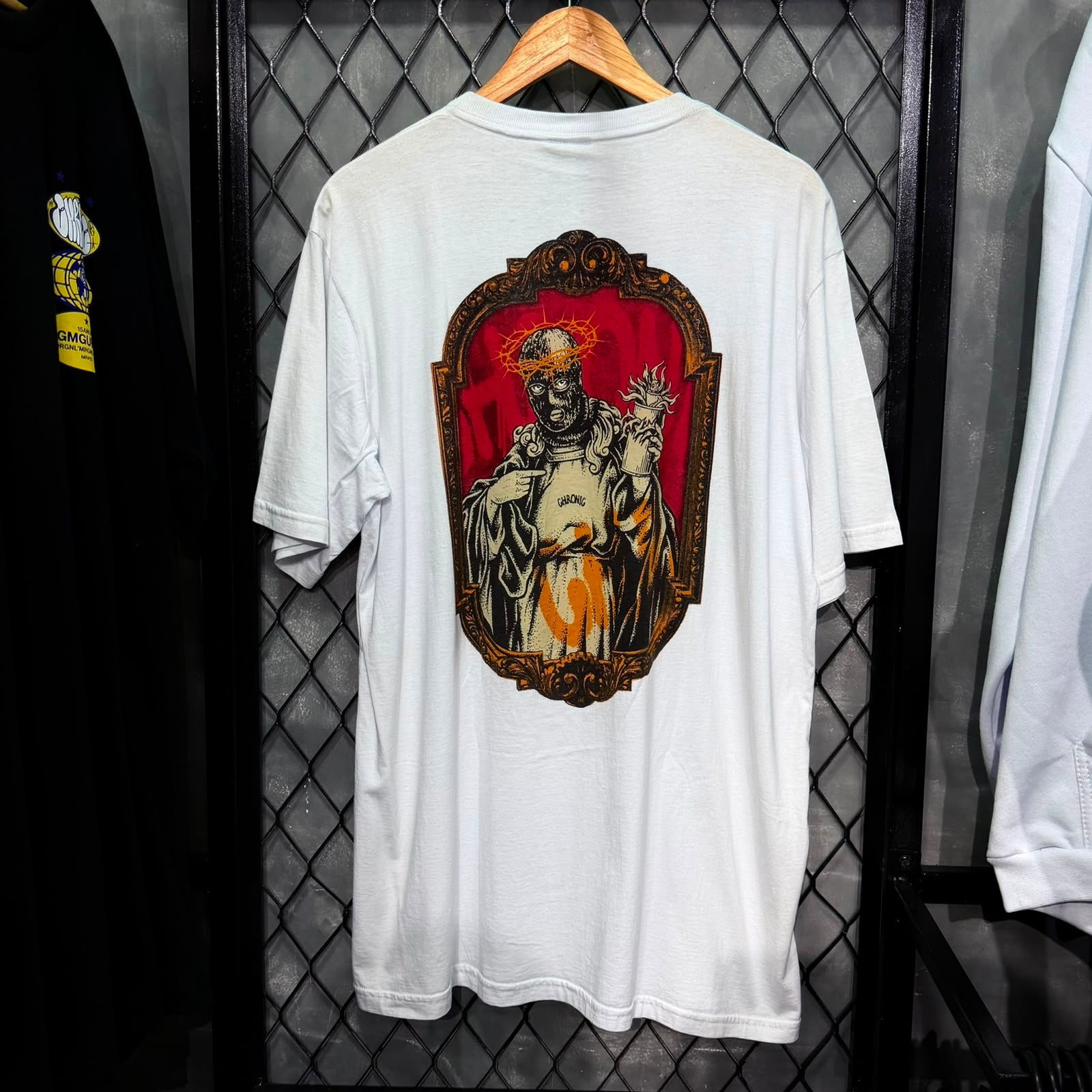 CAMISETA CHRONIC