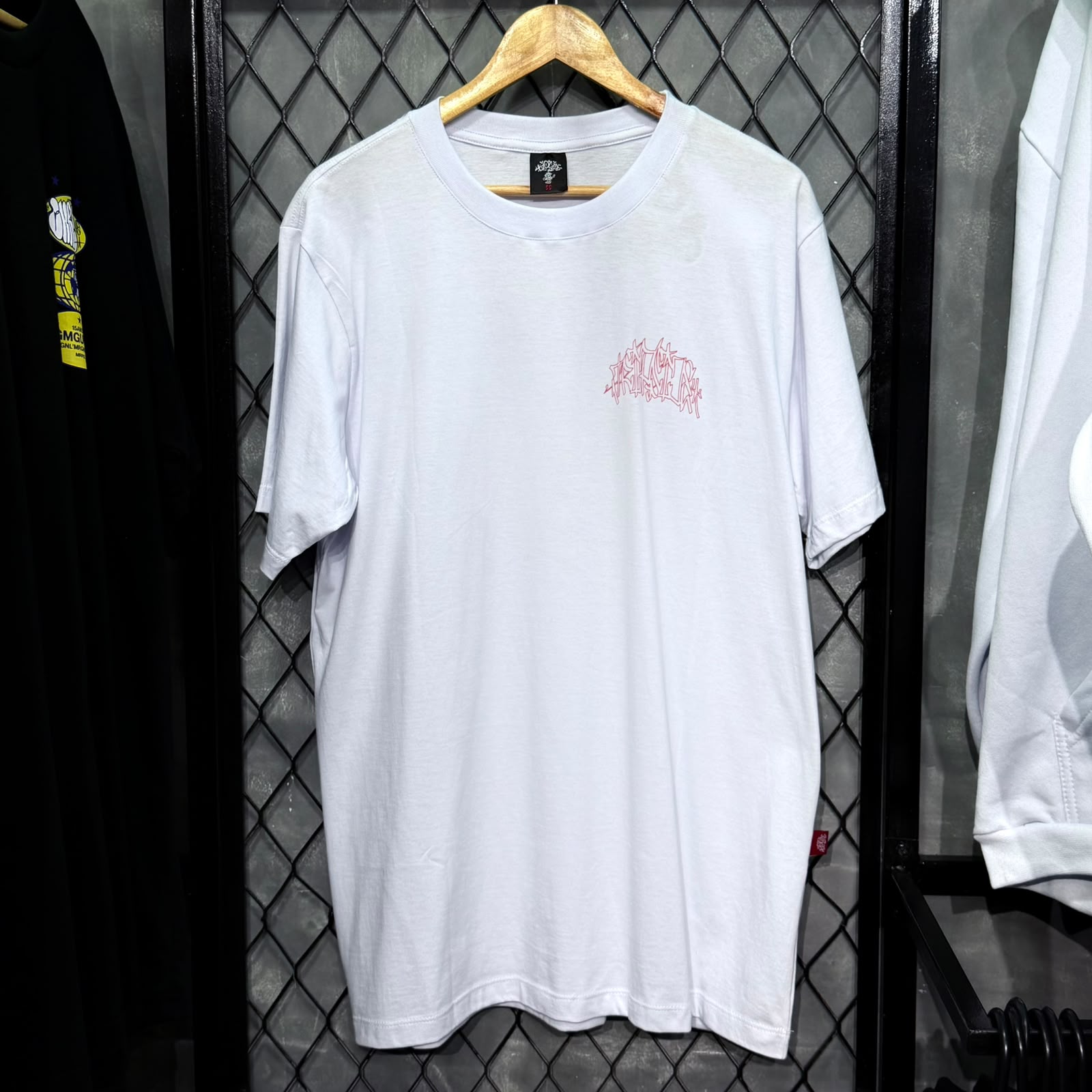 CAMISETA CHRONIC