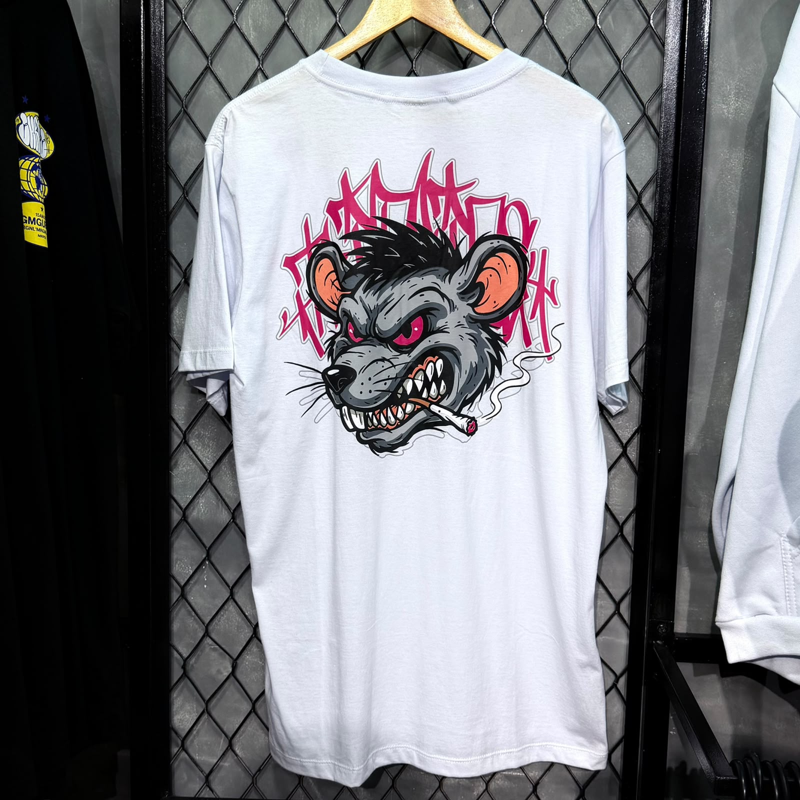 CAMISETA CHRONIC