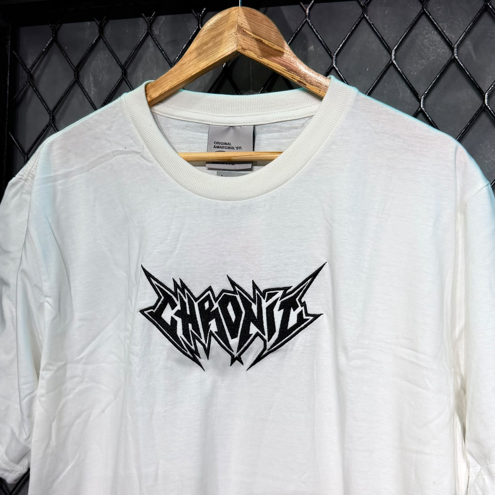 CAMISETA CHRONIC