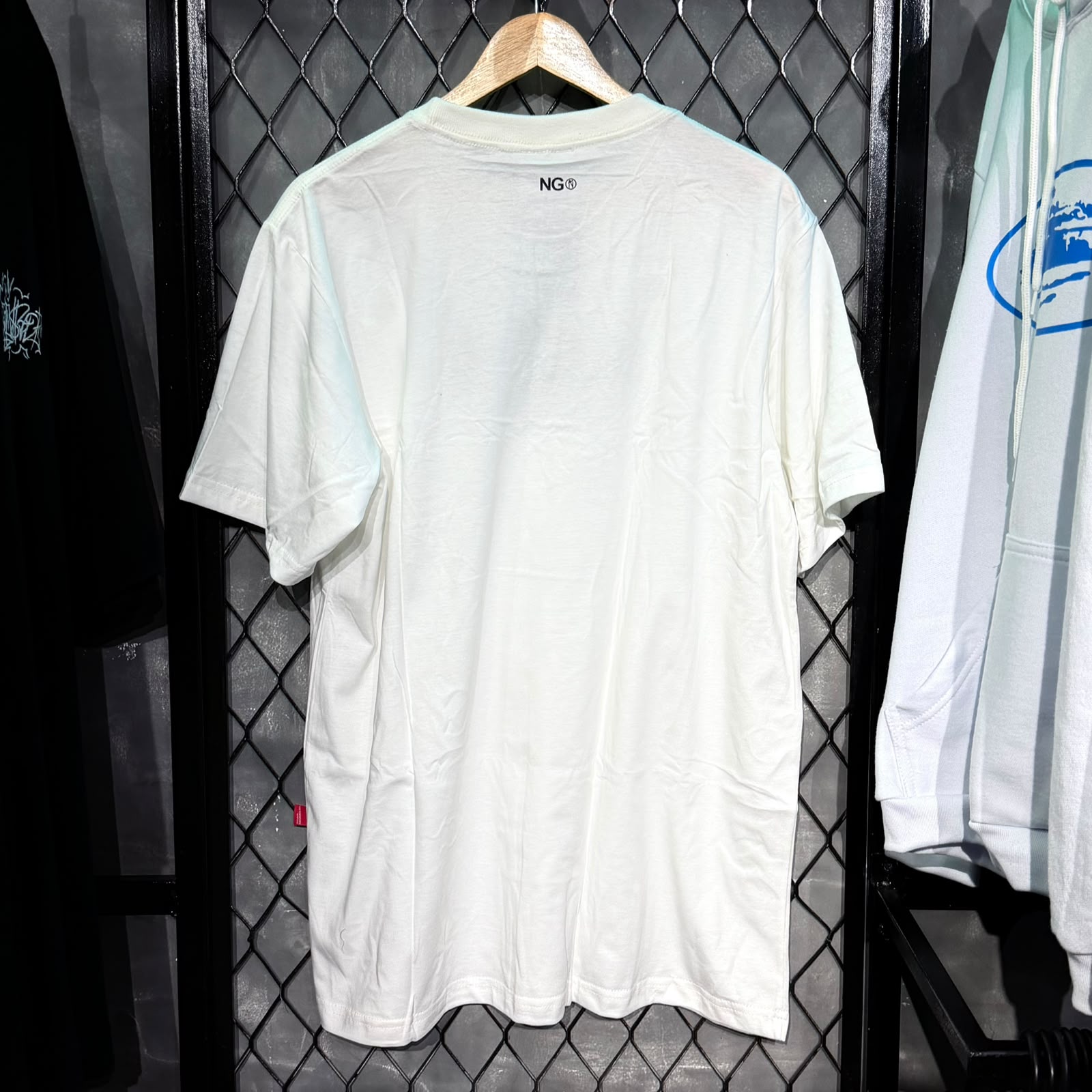 CAMISETA CHRONIC