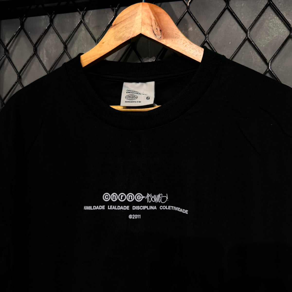 CAMISETA CHRONIC