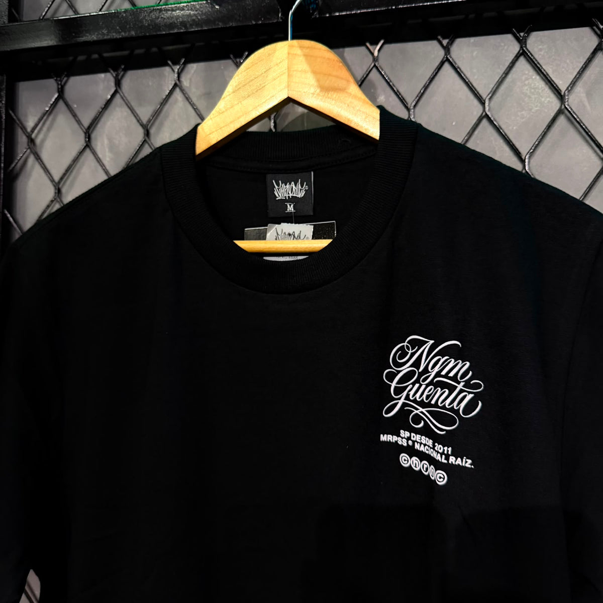 CAMISETA CHRONIC