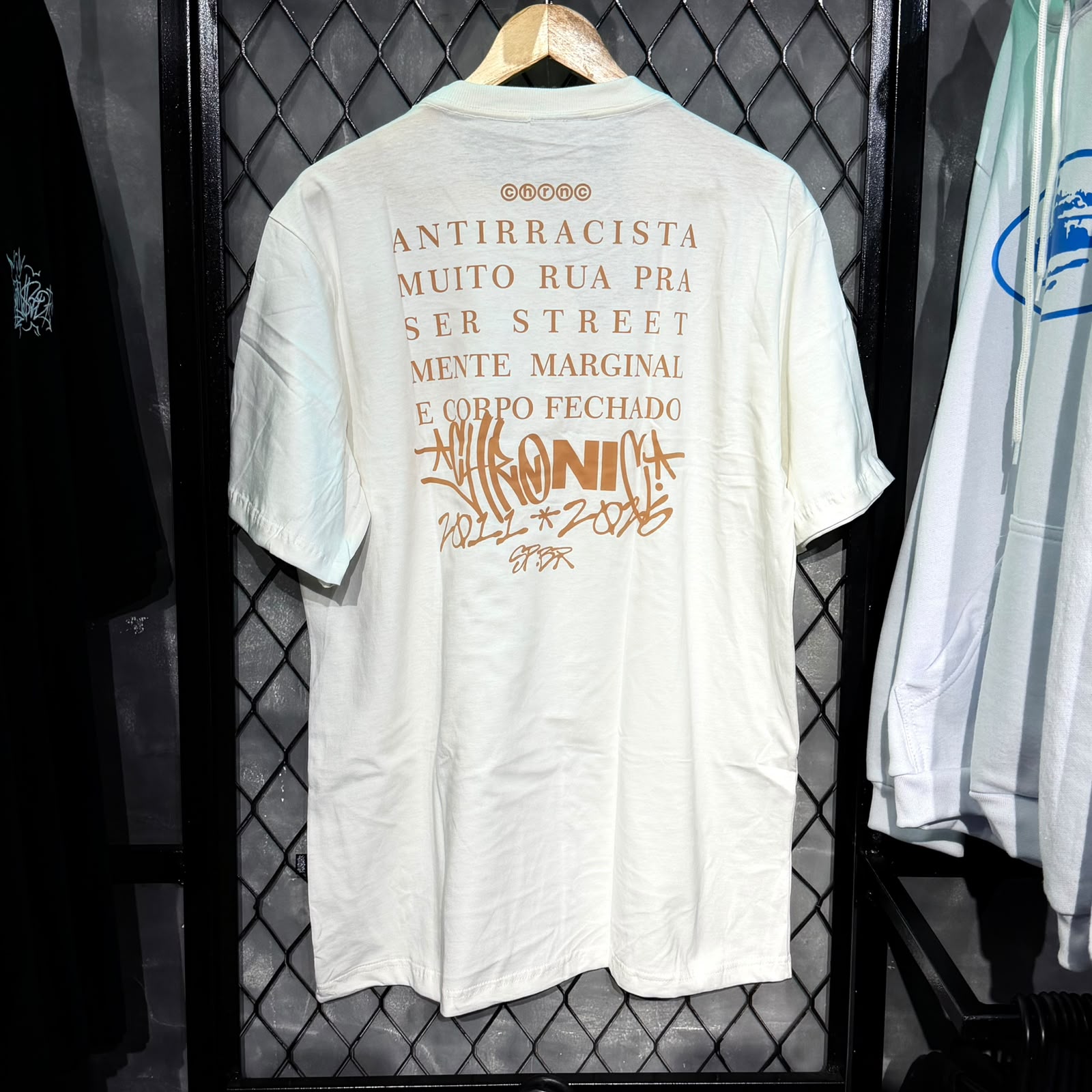 CAMISETA CHRONIC