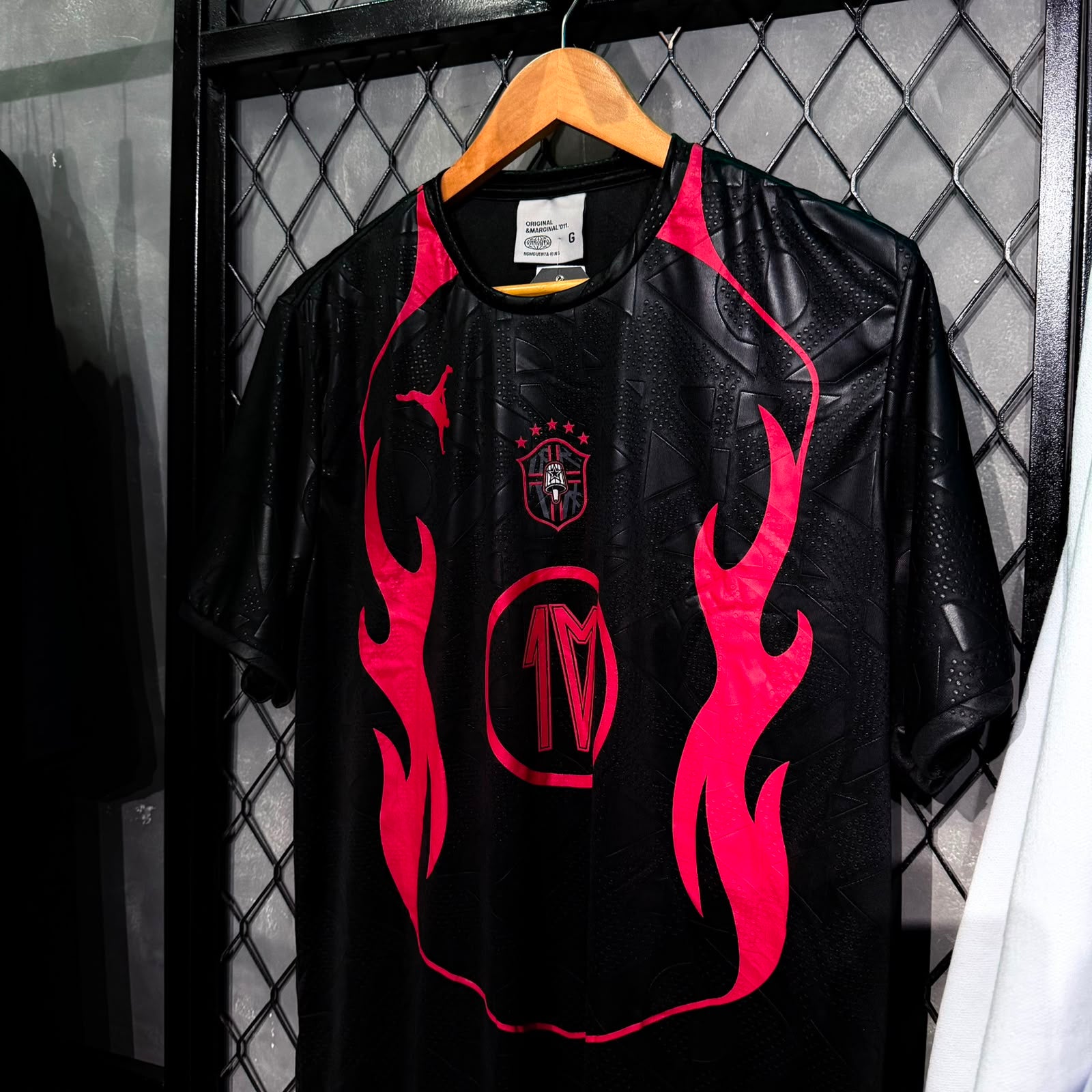 CAMISETA CHRONIC