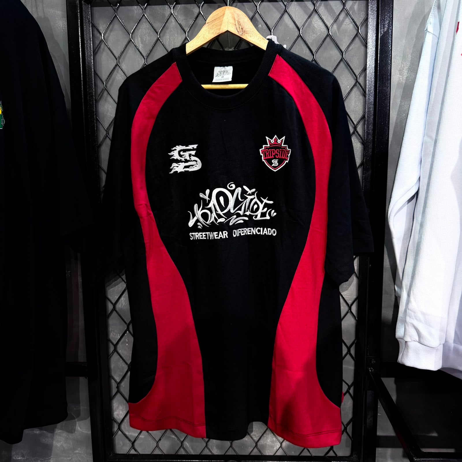 CAMISETA TRIP SIDE