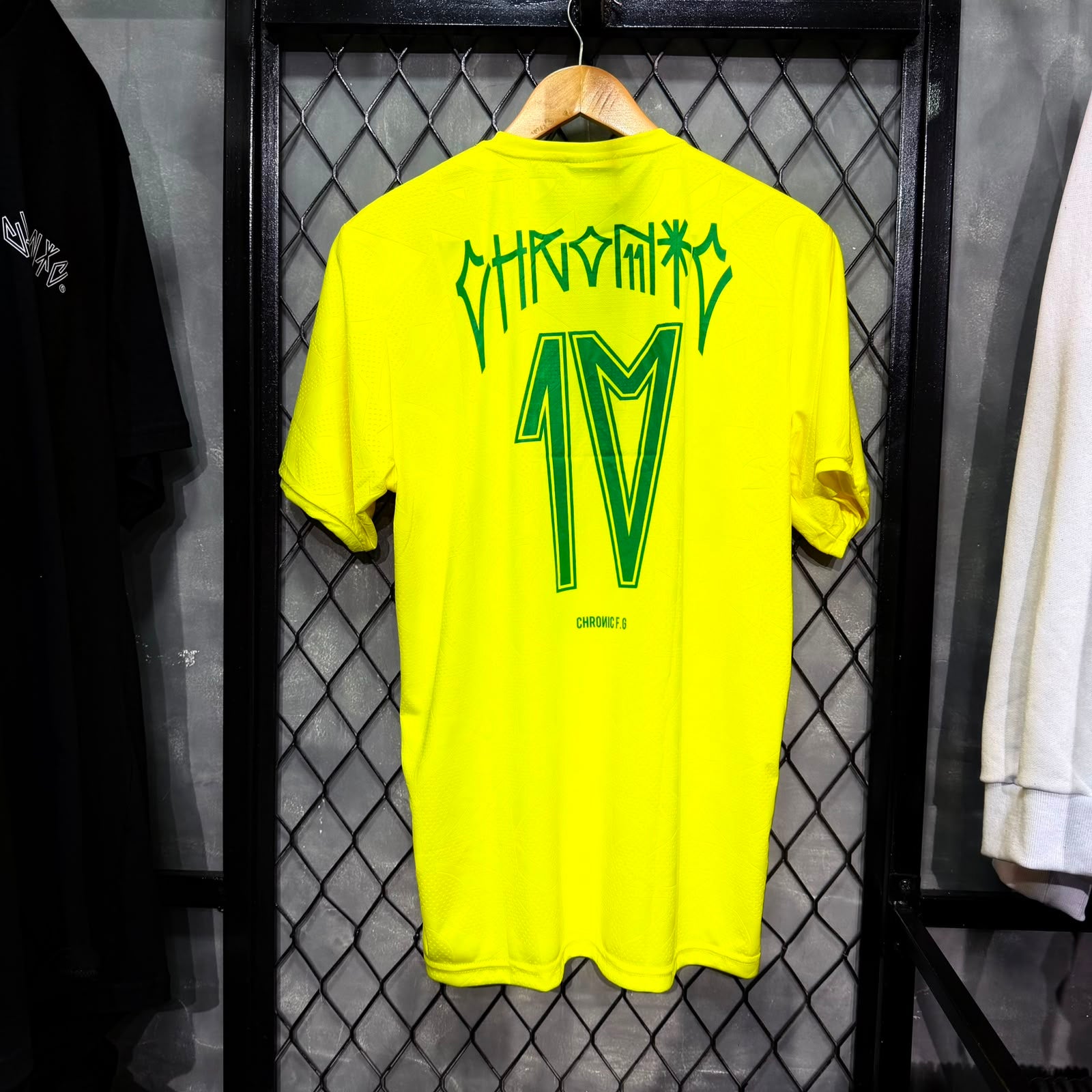 CAMISETA CHRONIC