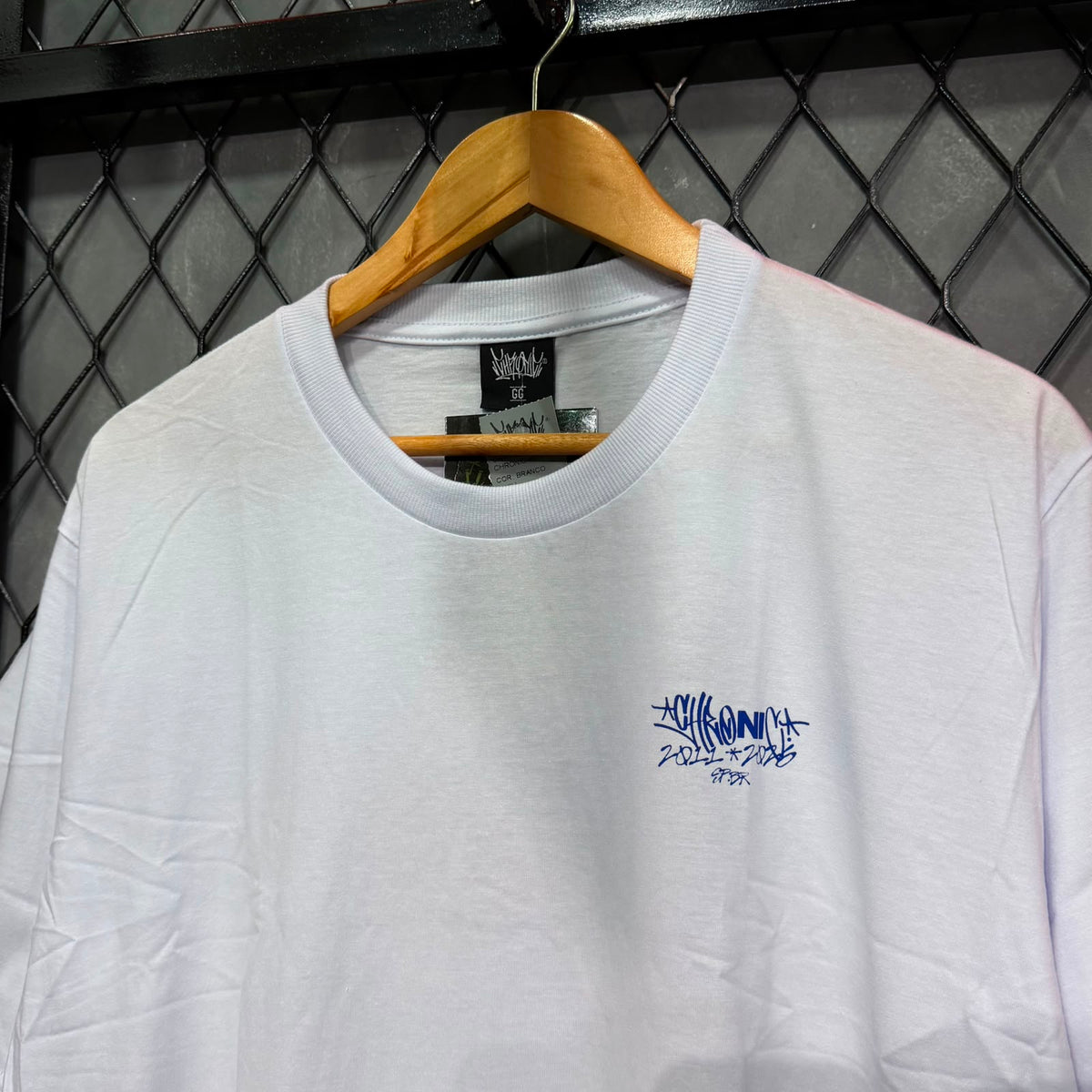 CAMISETA CHRONIC