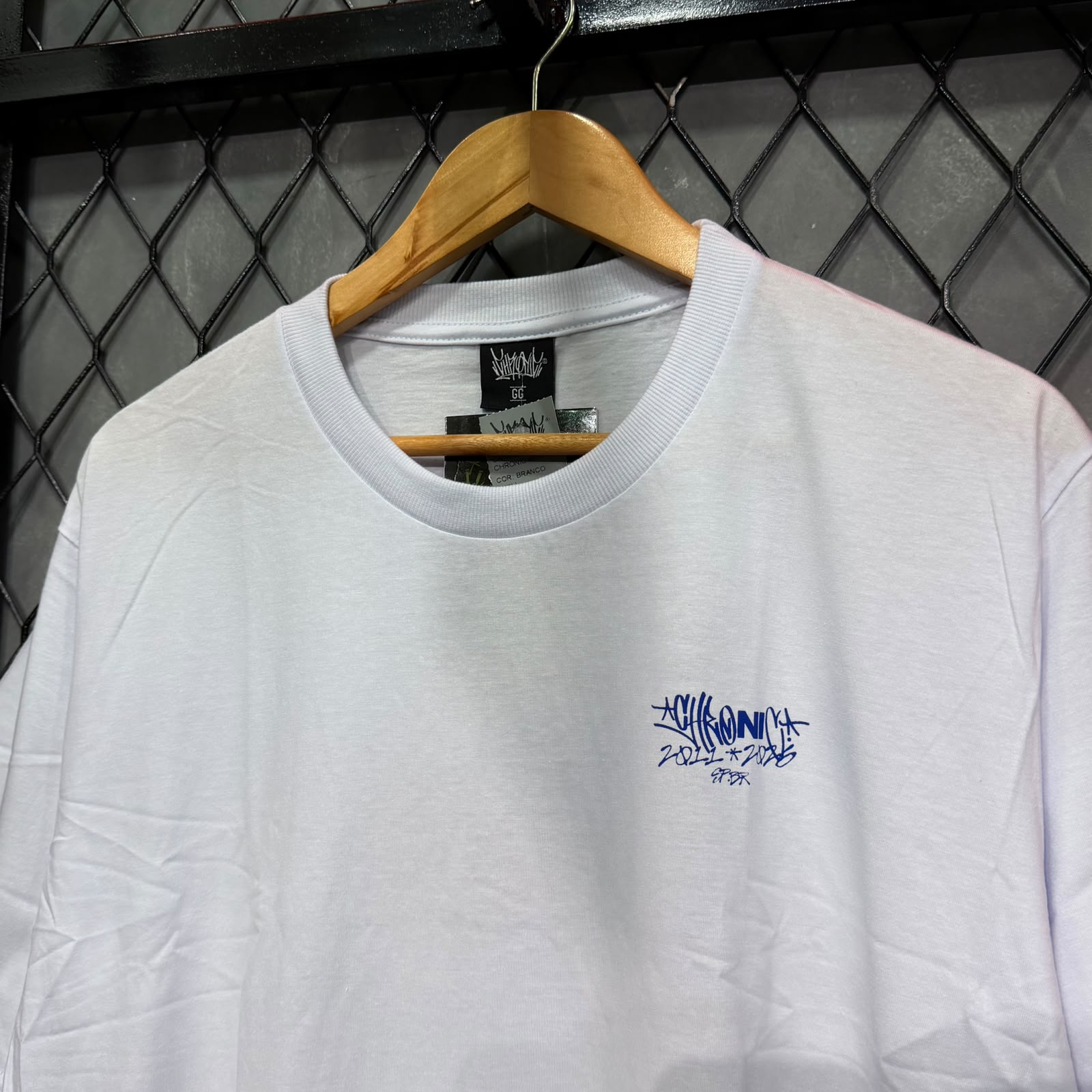 CAMISETA CHRONIC
