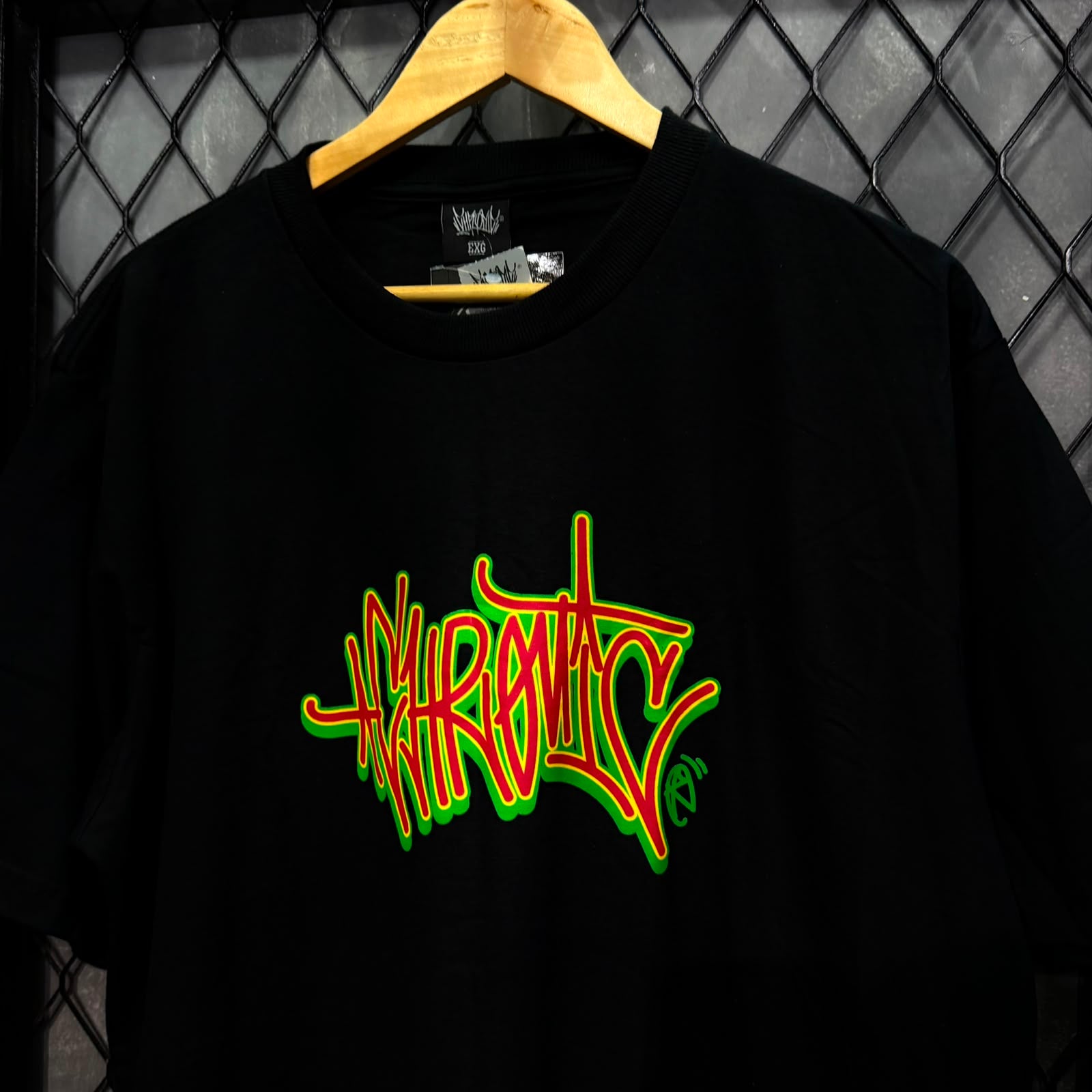 CAMISETA CHRONIC