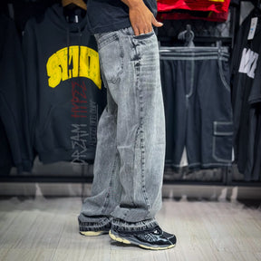 Calça Flare estonada DMC