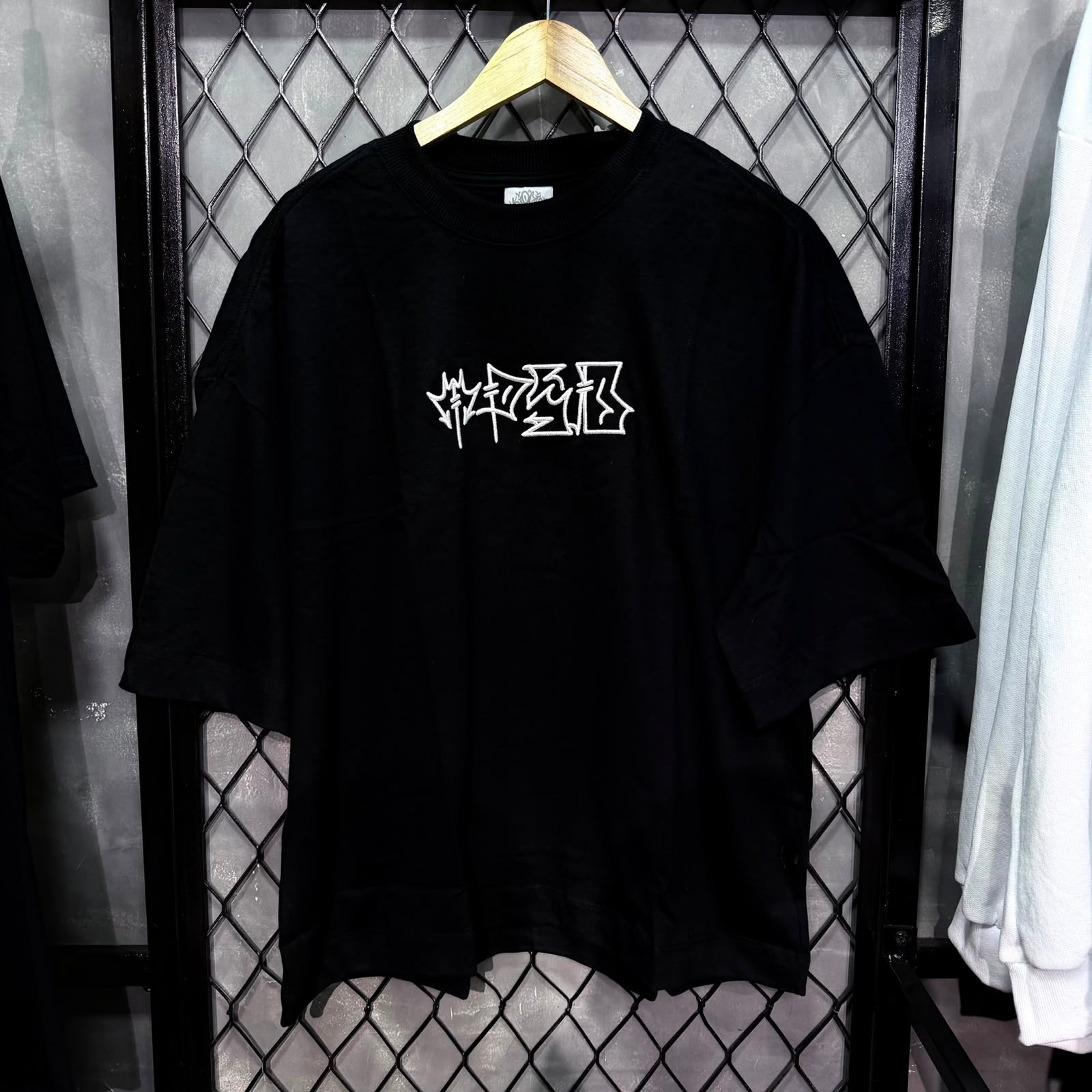CAMISETA BOXY TRIP SIDE