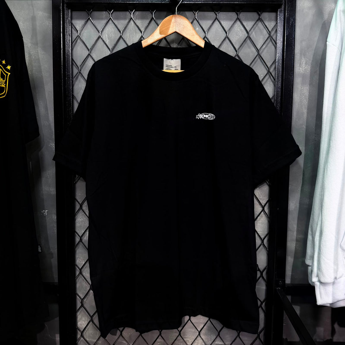 CAMISETA CHRONIC