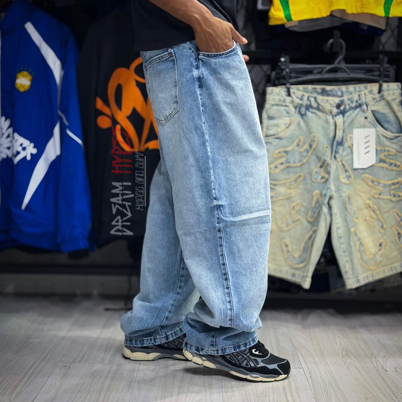 Calça Baggy Azul Claro DMC