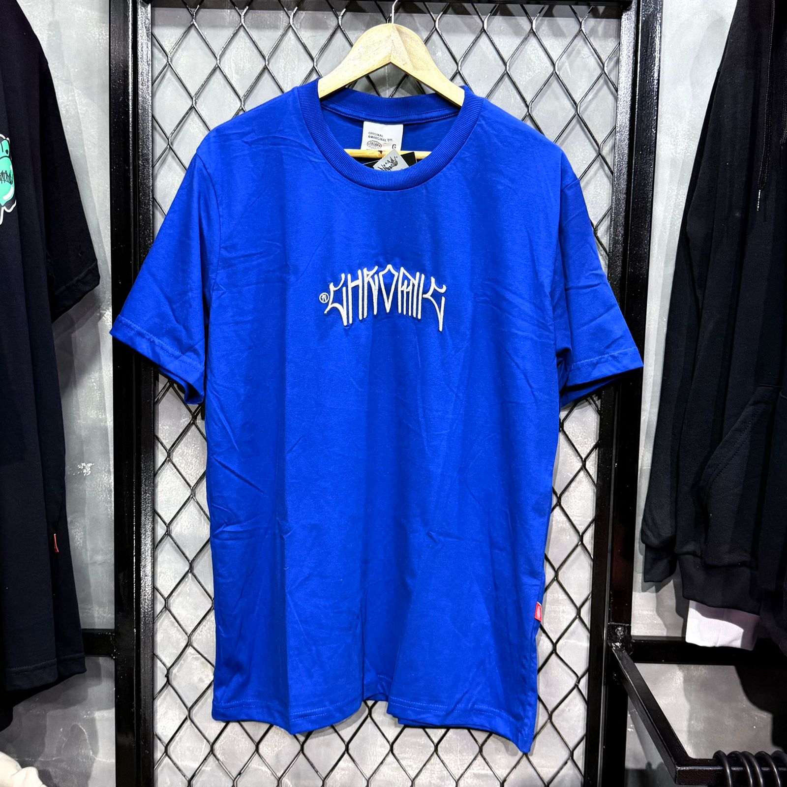 CAMISETA CHRONIC