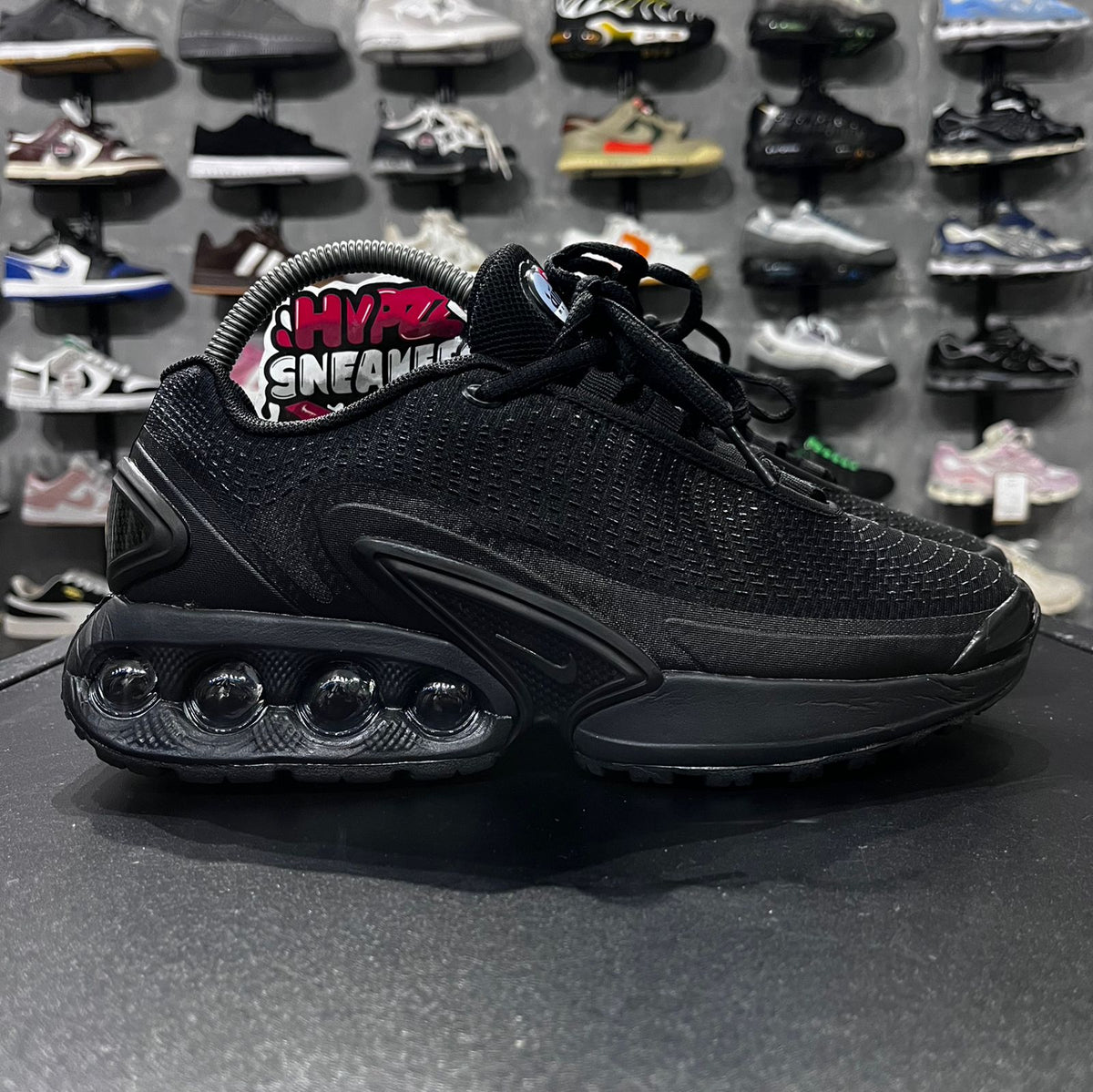 AIR MAX DN