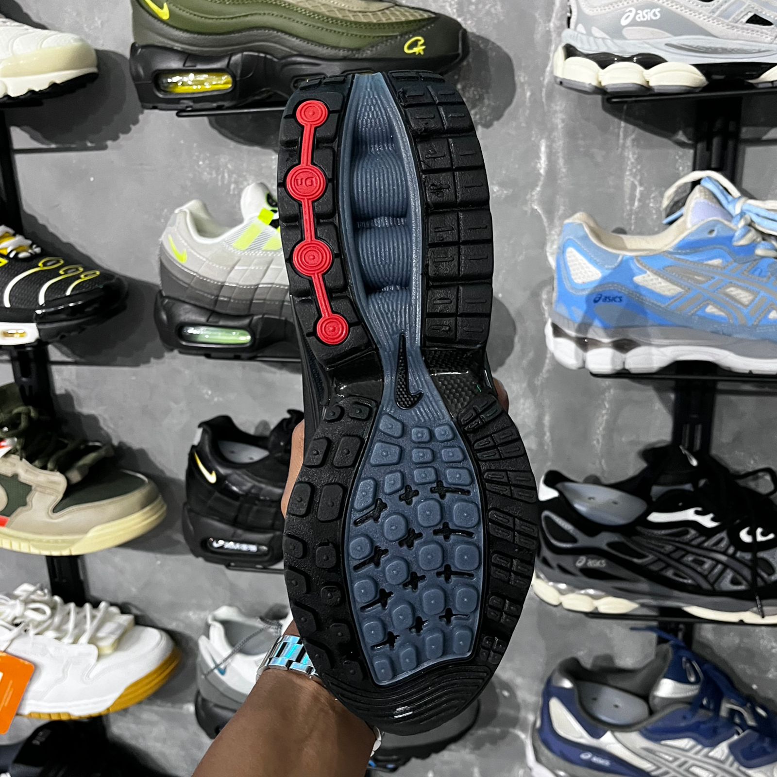 AIR MAX DN