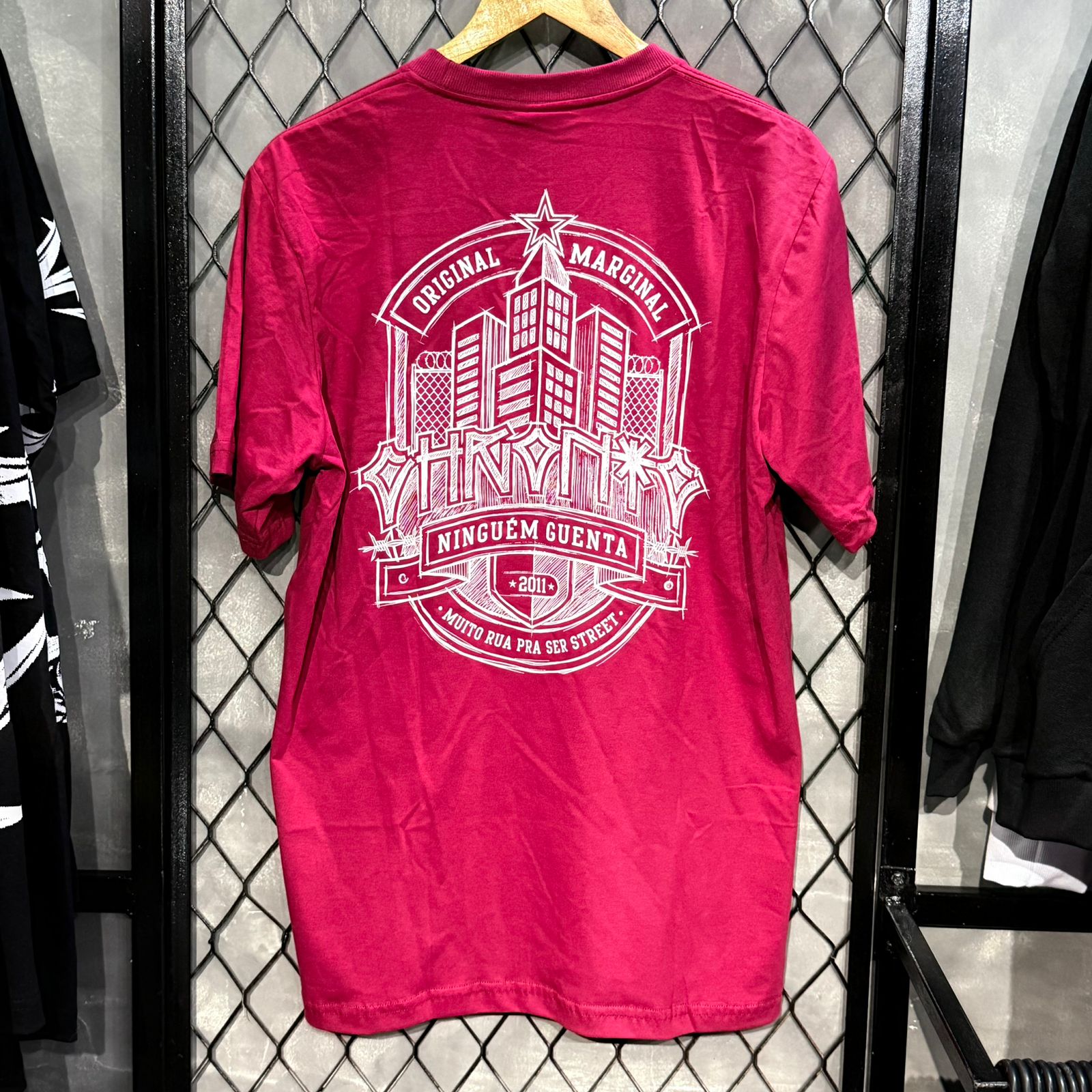 CAMISETA CHRONIC