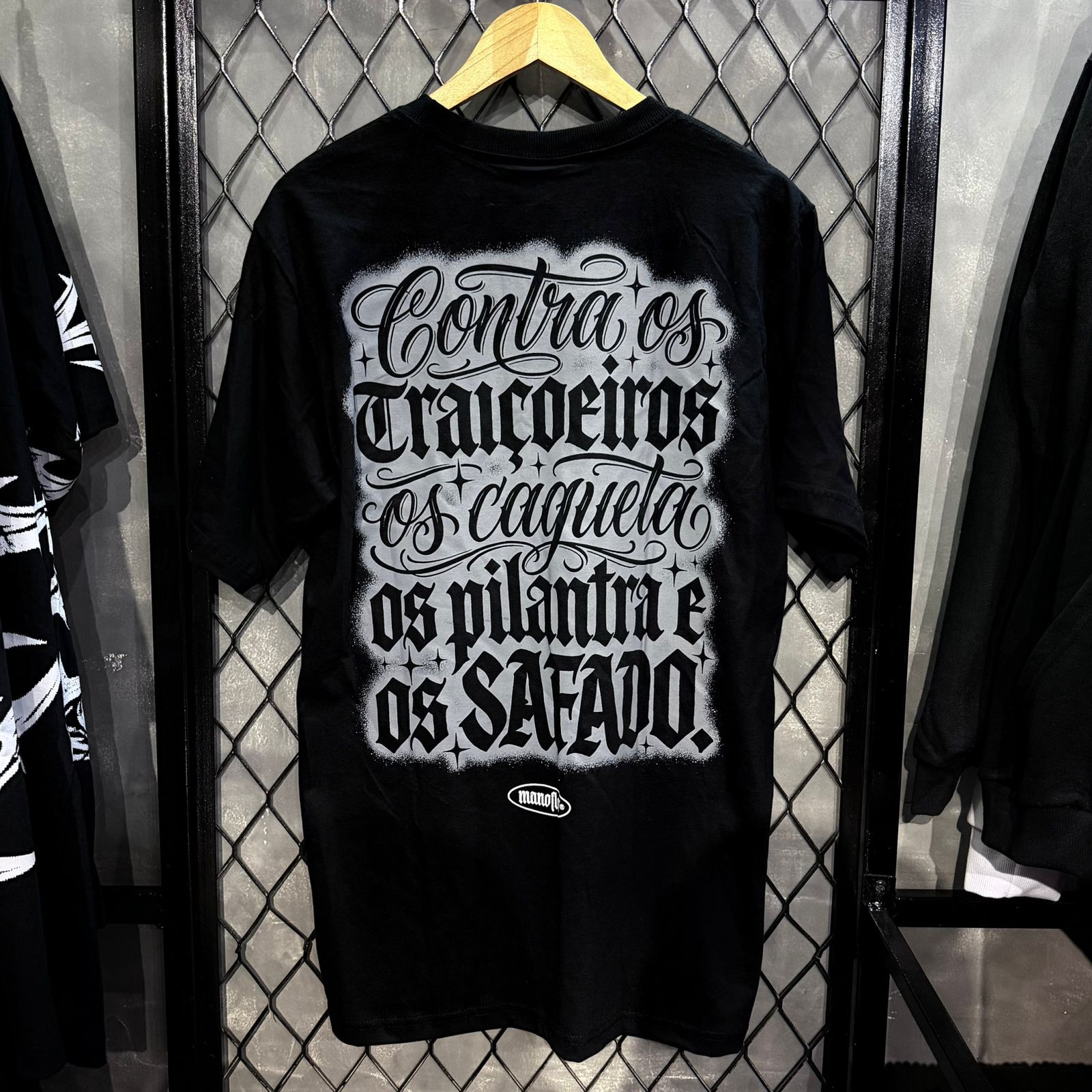 CAMISETA CHRONIC