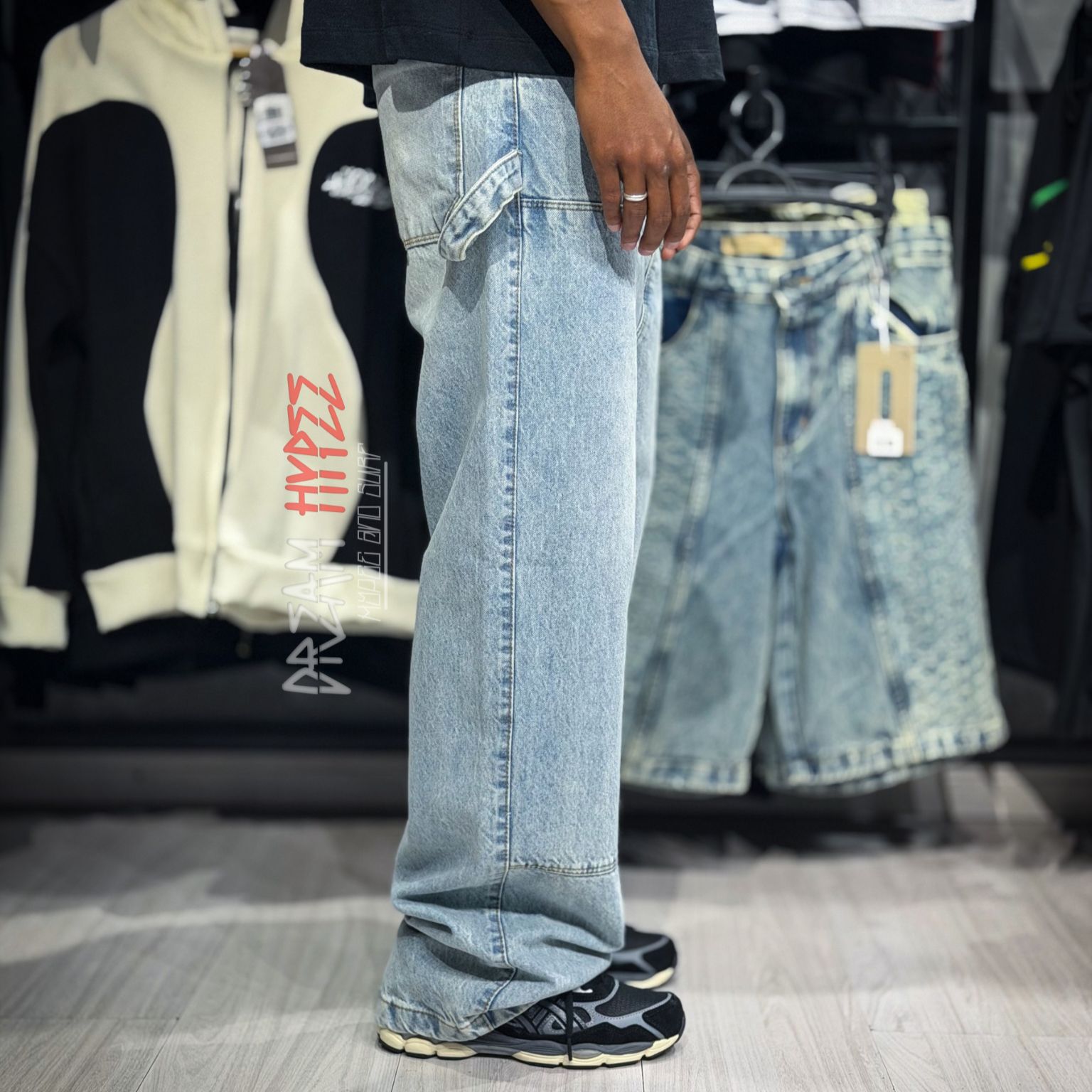 Calça Baggy Patch Azul Claro DMC