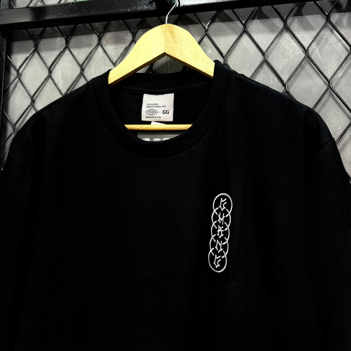 CAMISETA CHRONIC