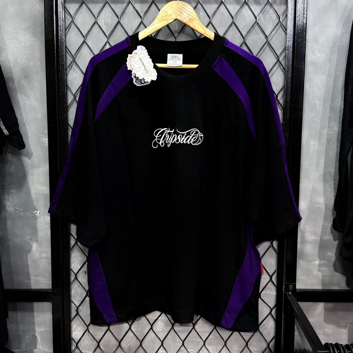 CAMISETA BOXY TRIP SIDE