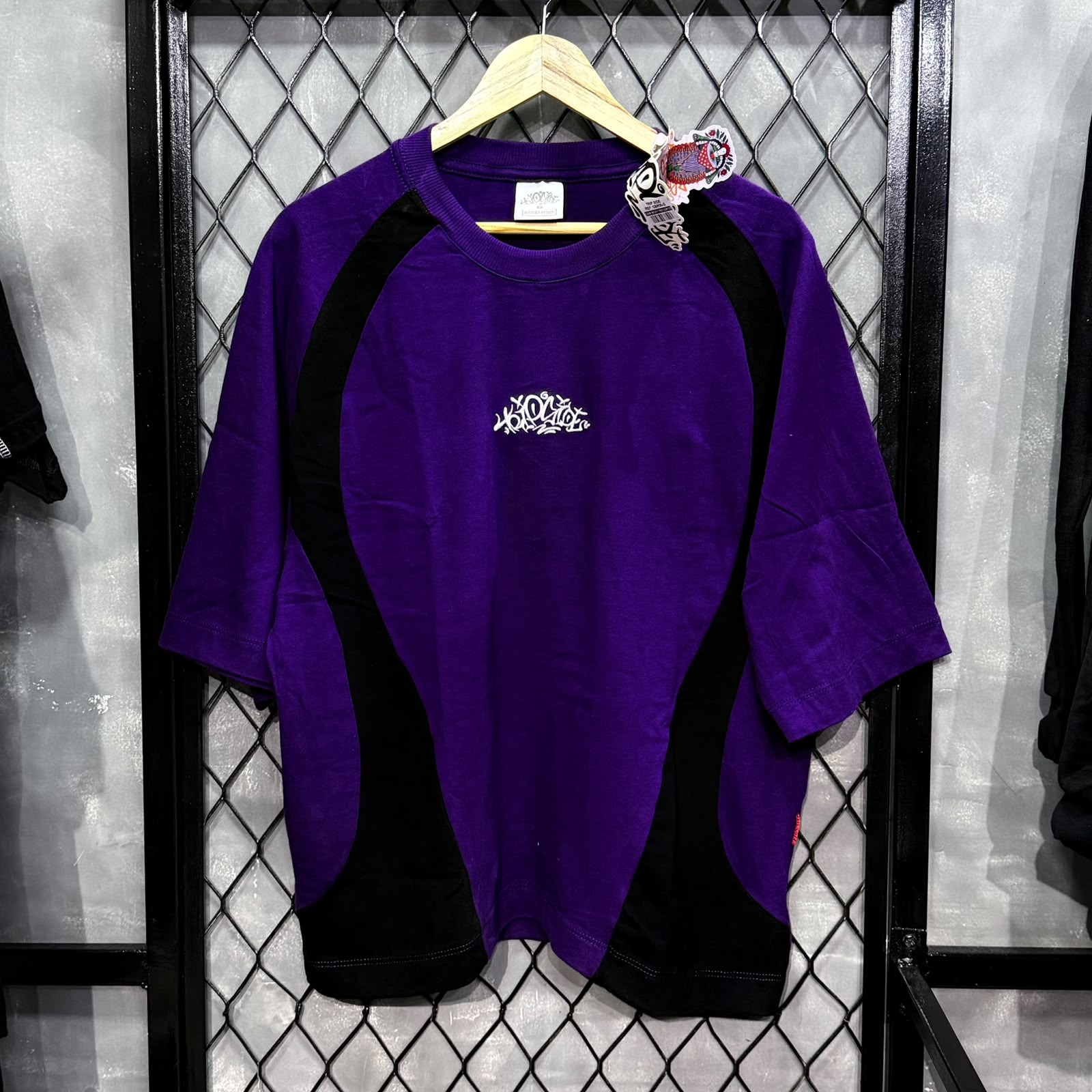 CAMISETA BOXY TRIP SIDE