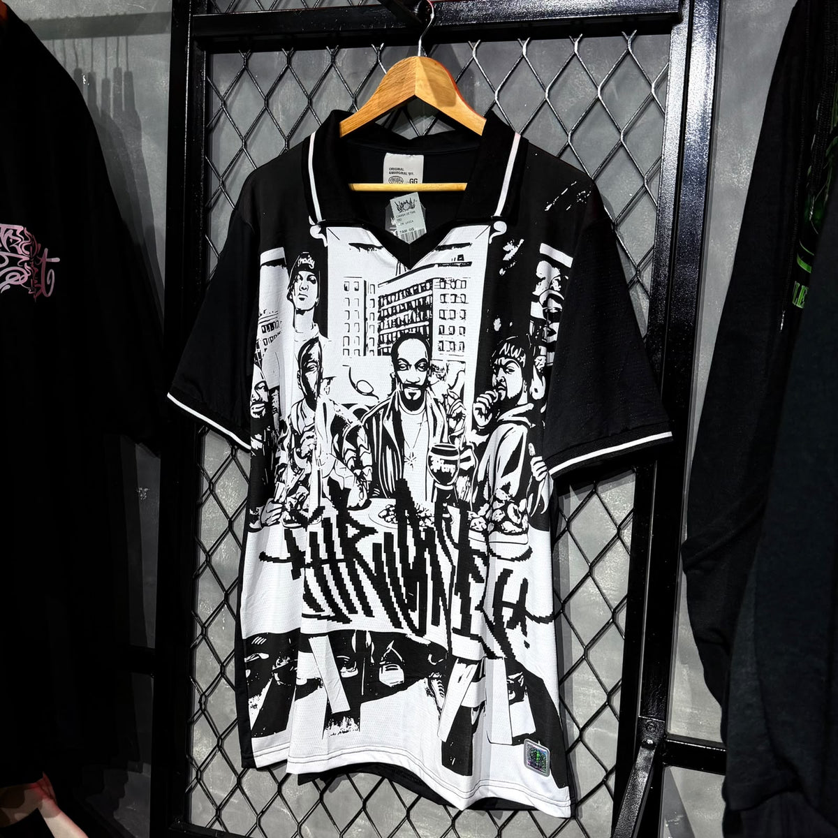 CAMISETA CHRONIC
