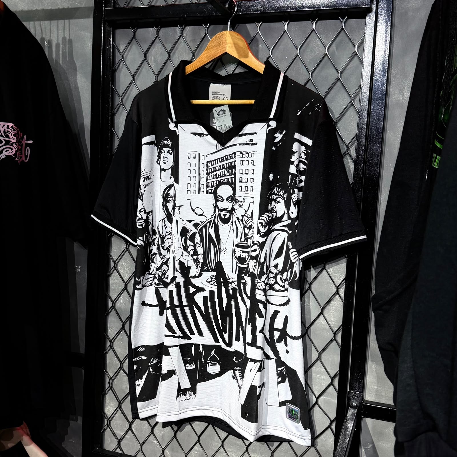 CAMISETA CHRONIC