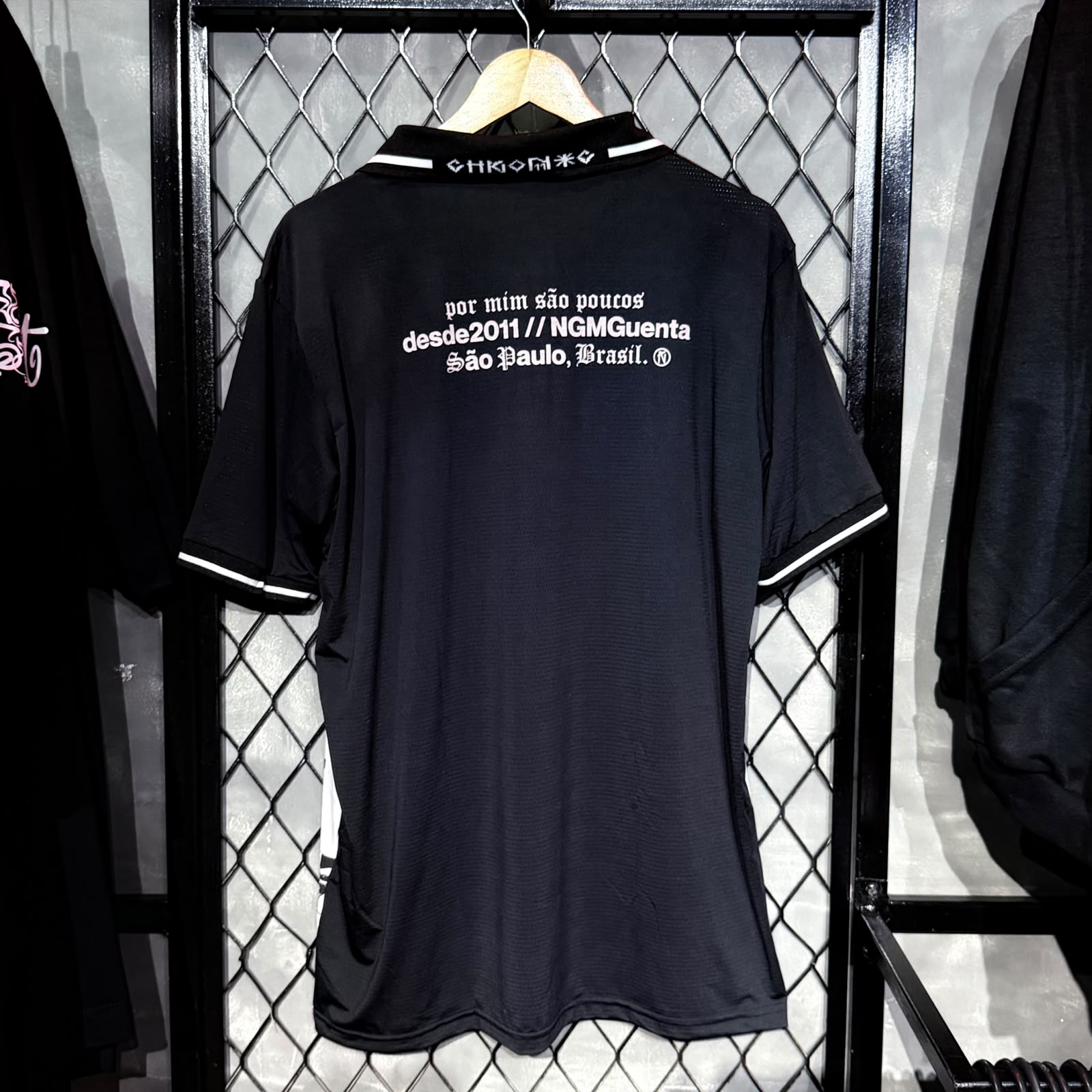 CAMISETA CHRONIC
