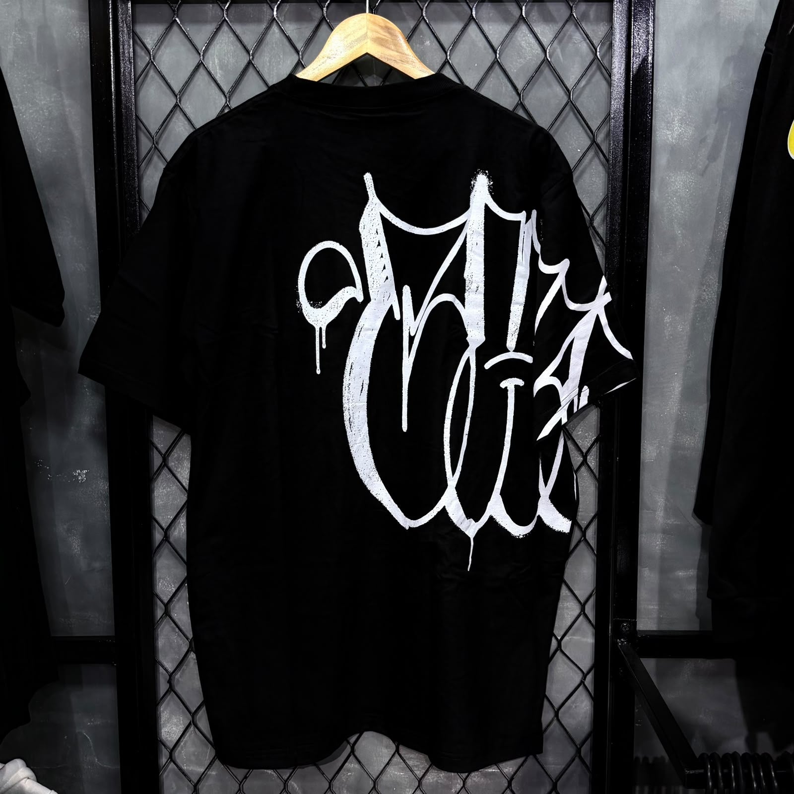 CAMISETA CHRONIC