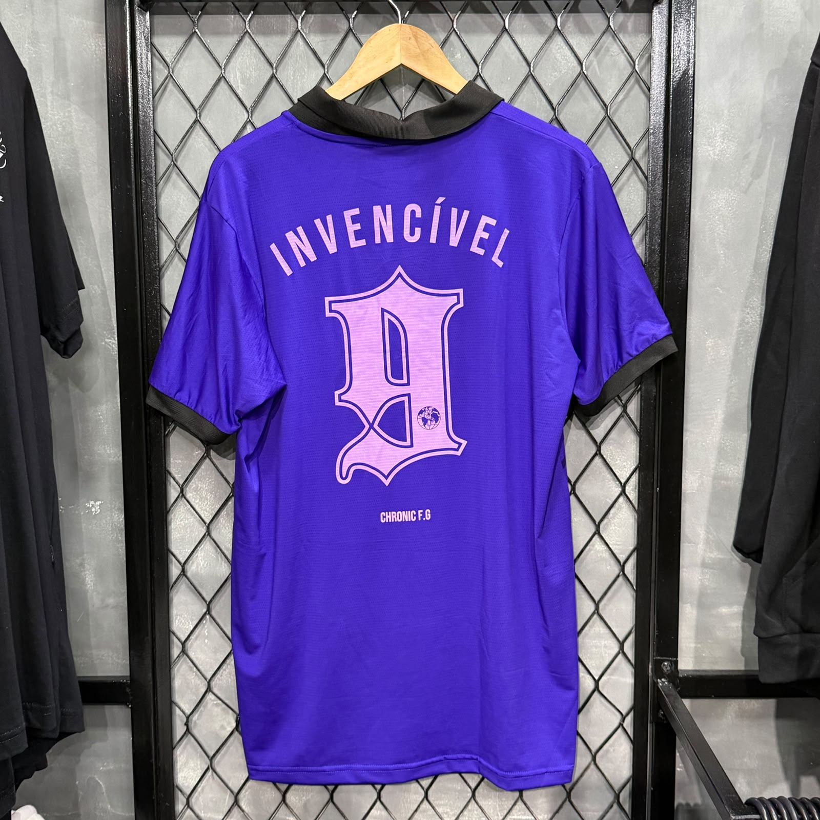 CAMISETA CHRONIC