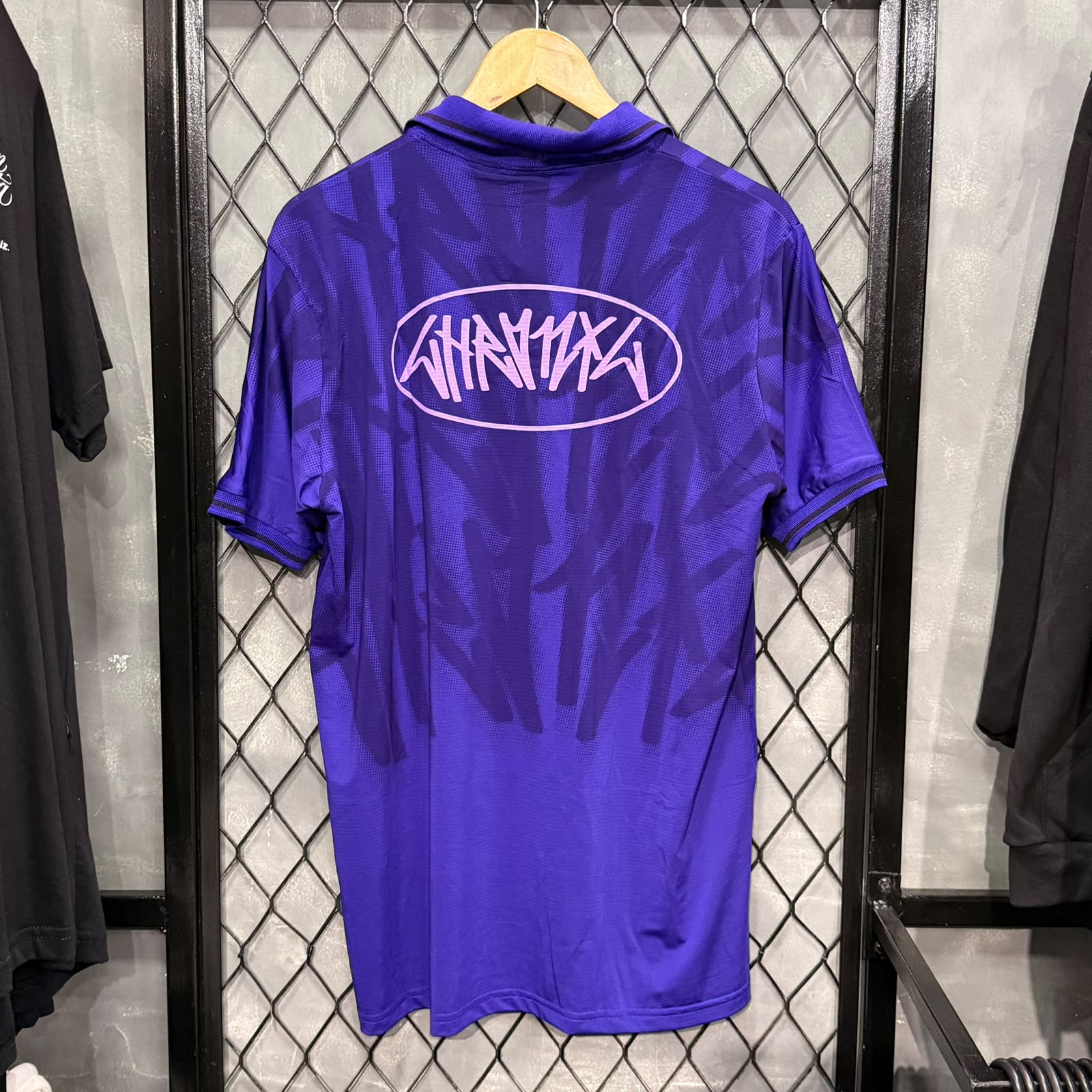 CAMISETA CHRONIC