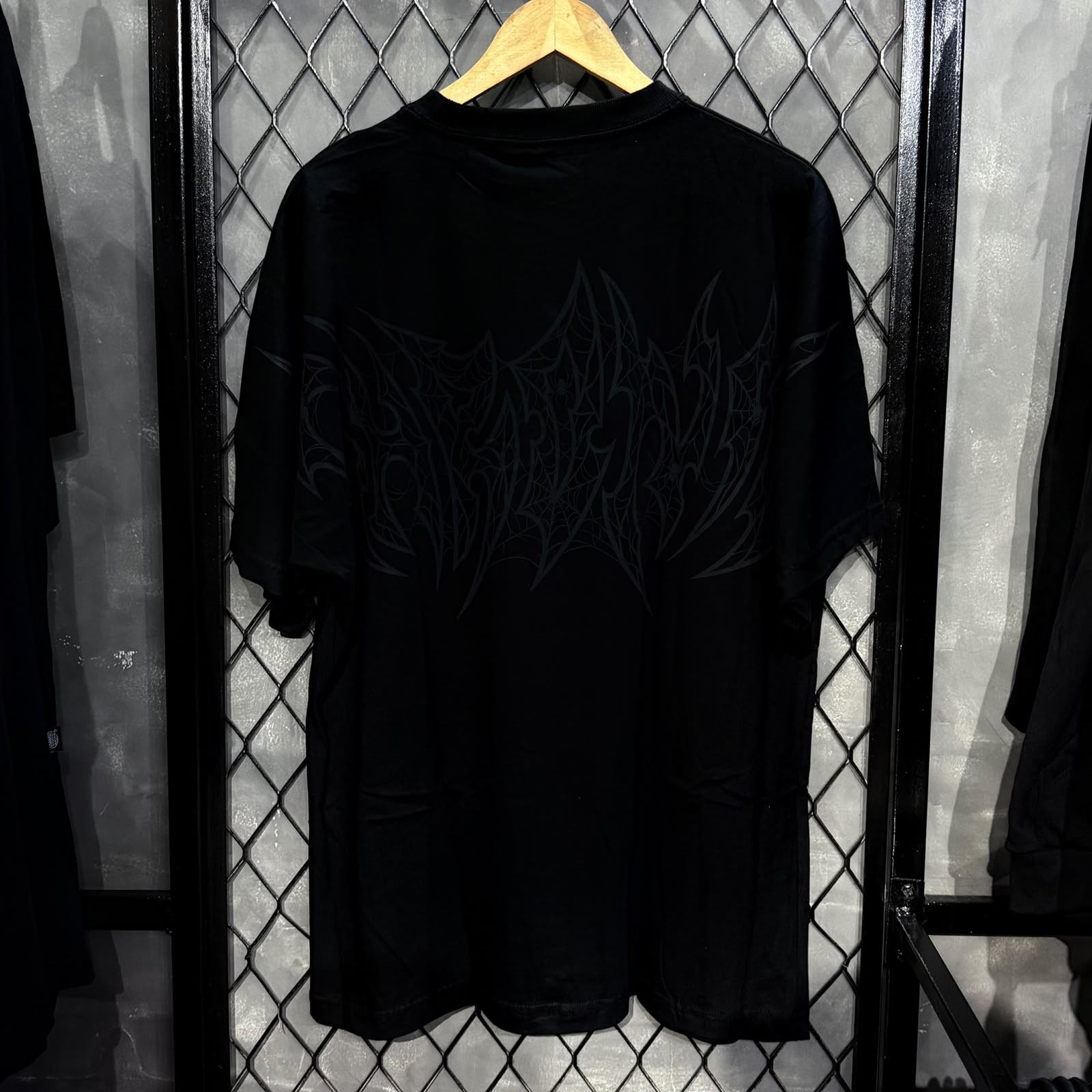 CAMISETA CHRONIC