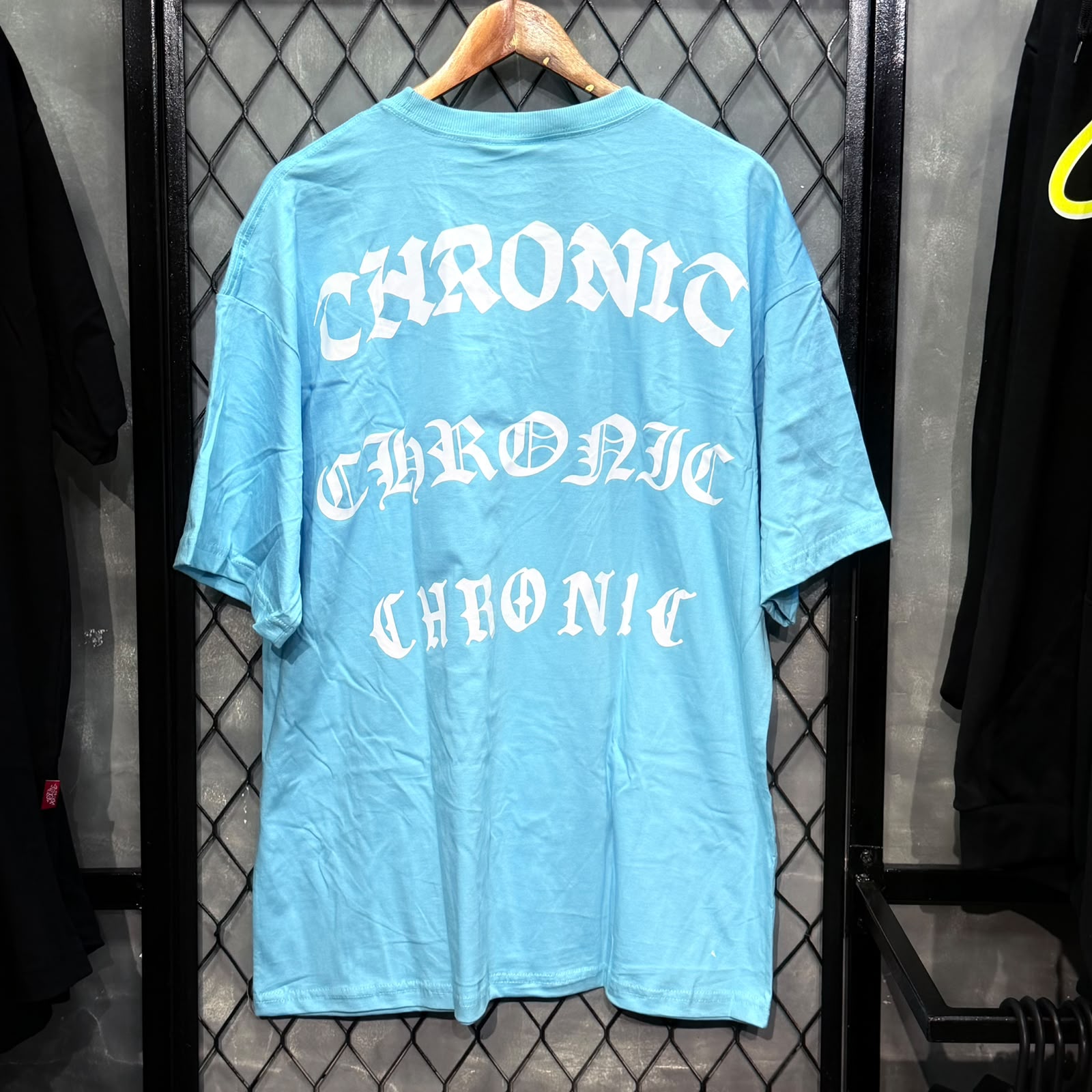 CAMISETA CHRONIC