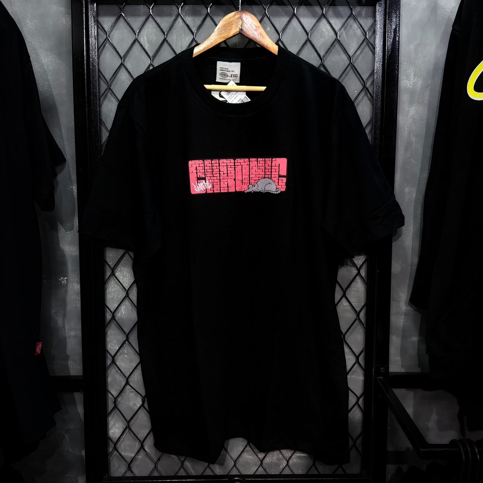 CAMISETA CHRONIC