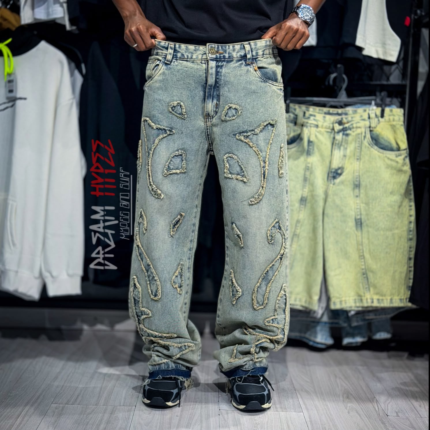 Calça Reta Destroyed DMC